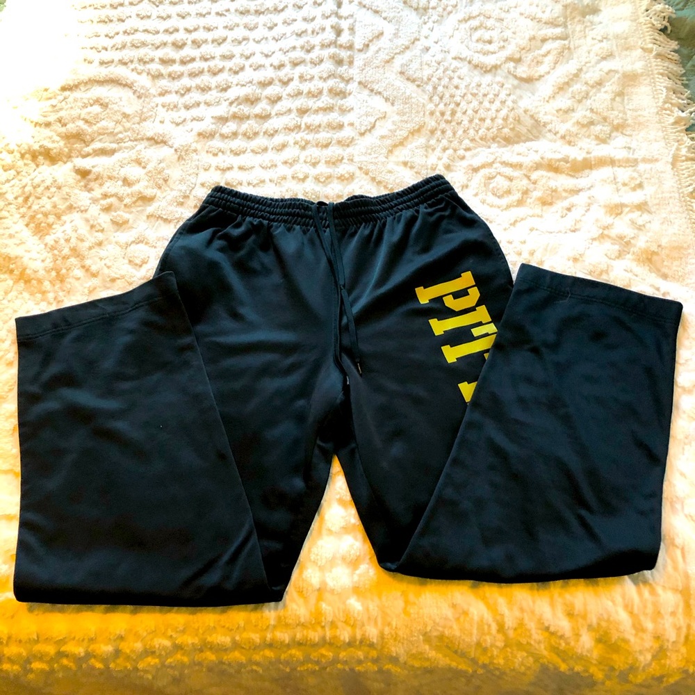Champs Sports Pitt Sweatpants, size medium - Picture 4 of 6